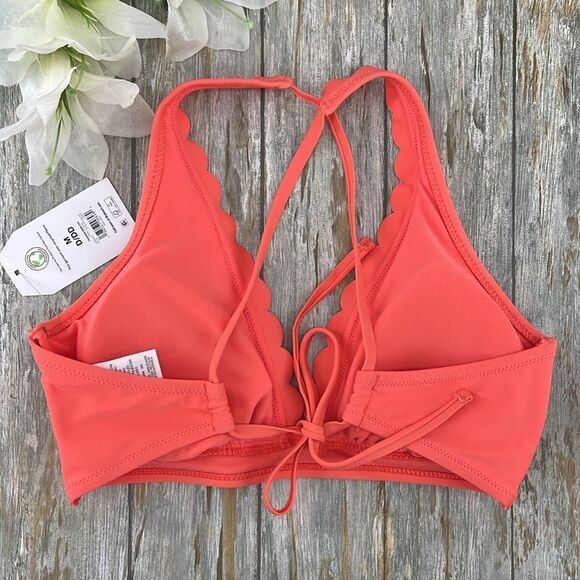 Women's Scalloped Bikini Swim Top, Size M - Picture 3 of 9